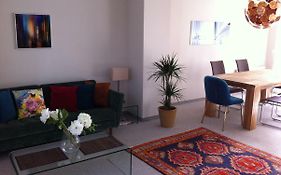 Spacious Starnberg Condo Next To Munich